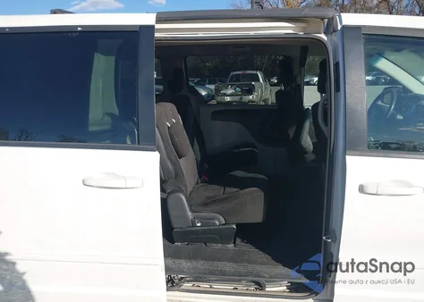 2012 Dodge Grand Caravan Sxt z USA, uszkodzony, nr VIN 2C4RDGCG6CR294964